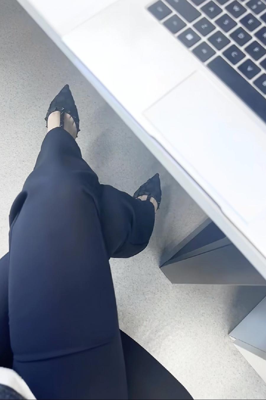 男人在外面跟别的女人聊天，是不是很喜欢说我和老婆感情不好？

今天气死我了，我用