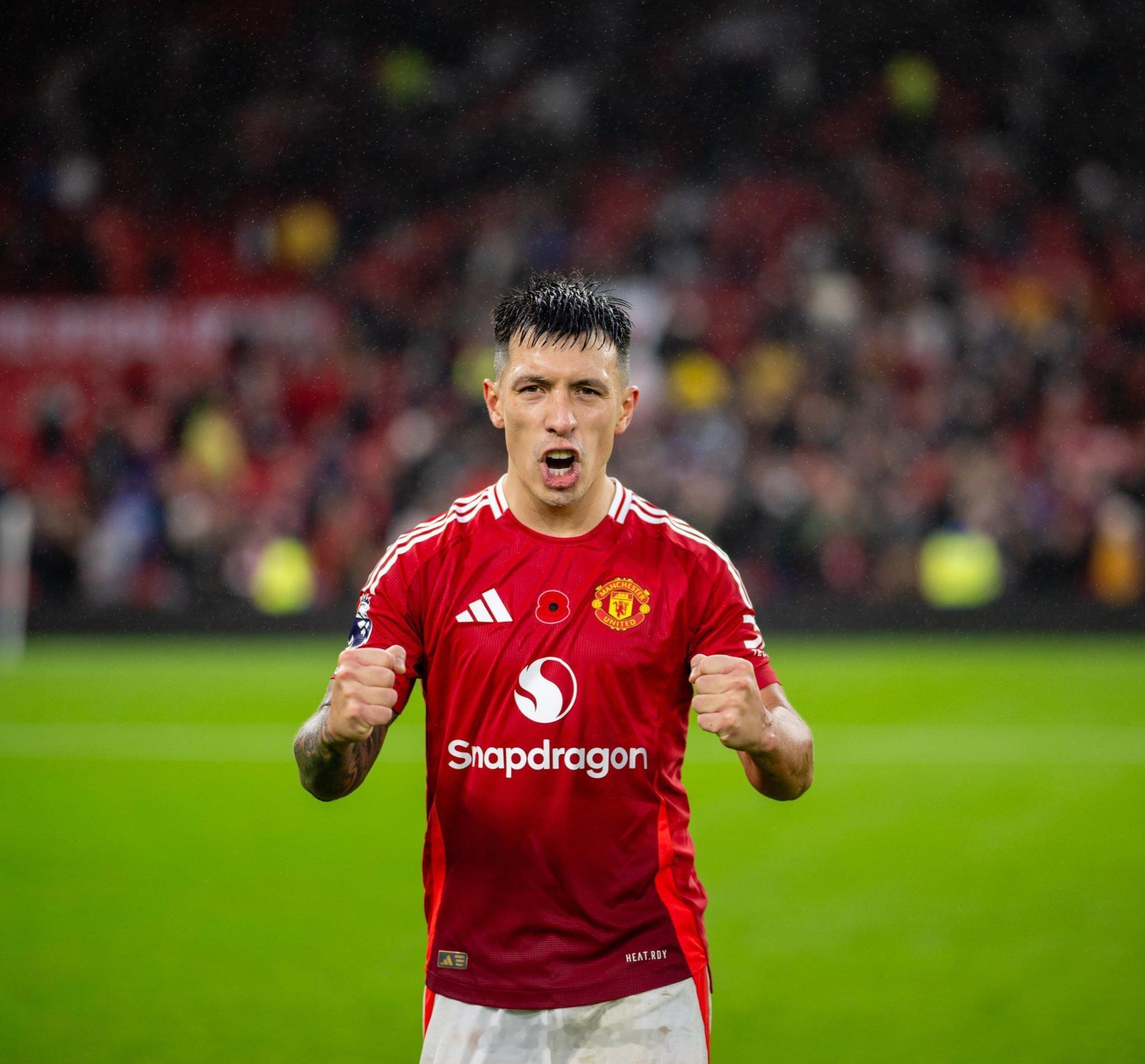 库蒂和迪布都受伤了，现在利桑德罗重返曼联在曼联1比2利兹联比赛中被裁判罚下场。世