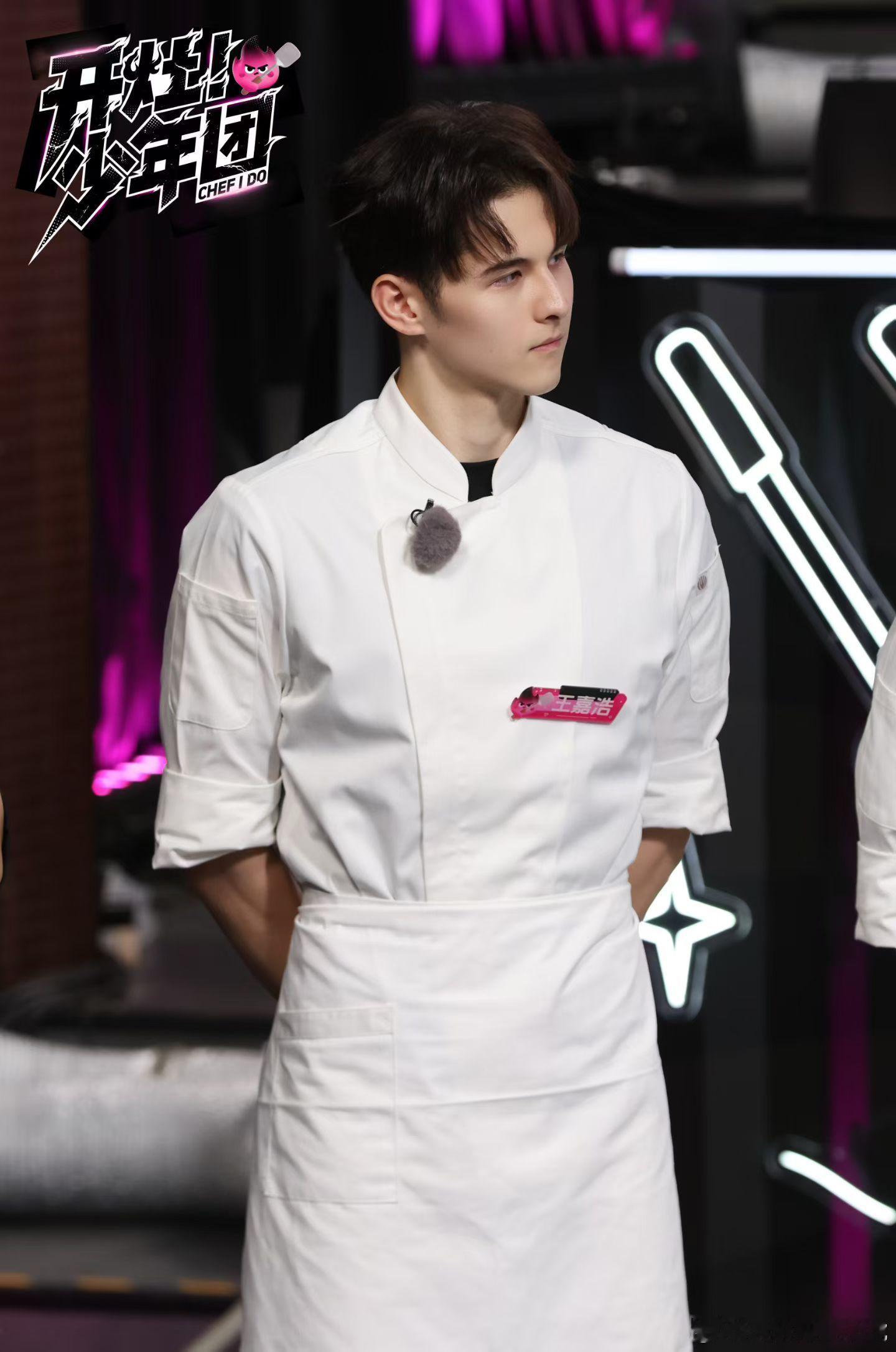 👨🏻🚀 王嘉浩 ✘ 开灶少年团 芒果TV    ✨✨  正在热播 