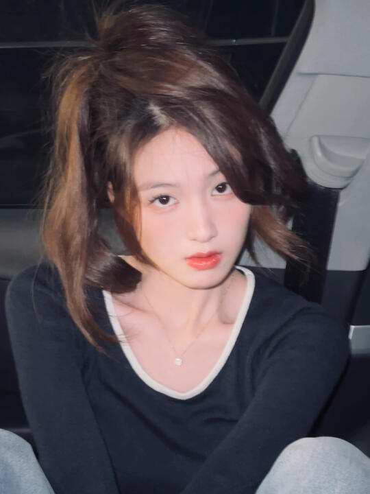 女生的马尾太好看啦！🖤