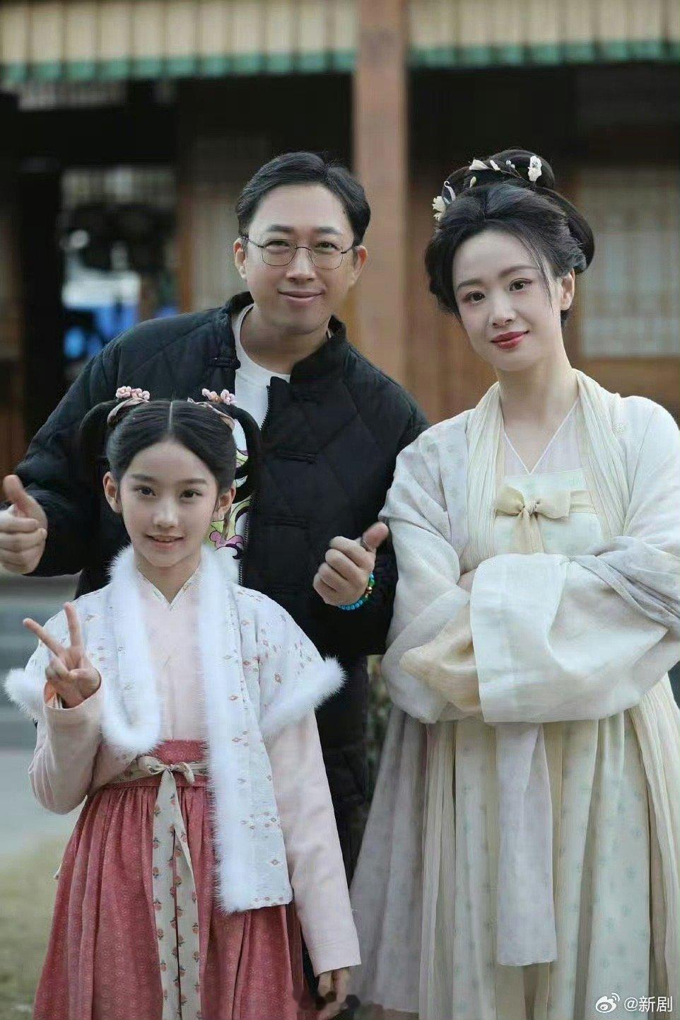 于正官宣李梦客串于正官宣李梦客串《金吾不禁》了，这也是李梦和于正在《墨雨云间》的