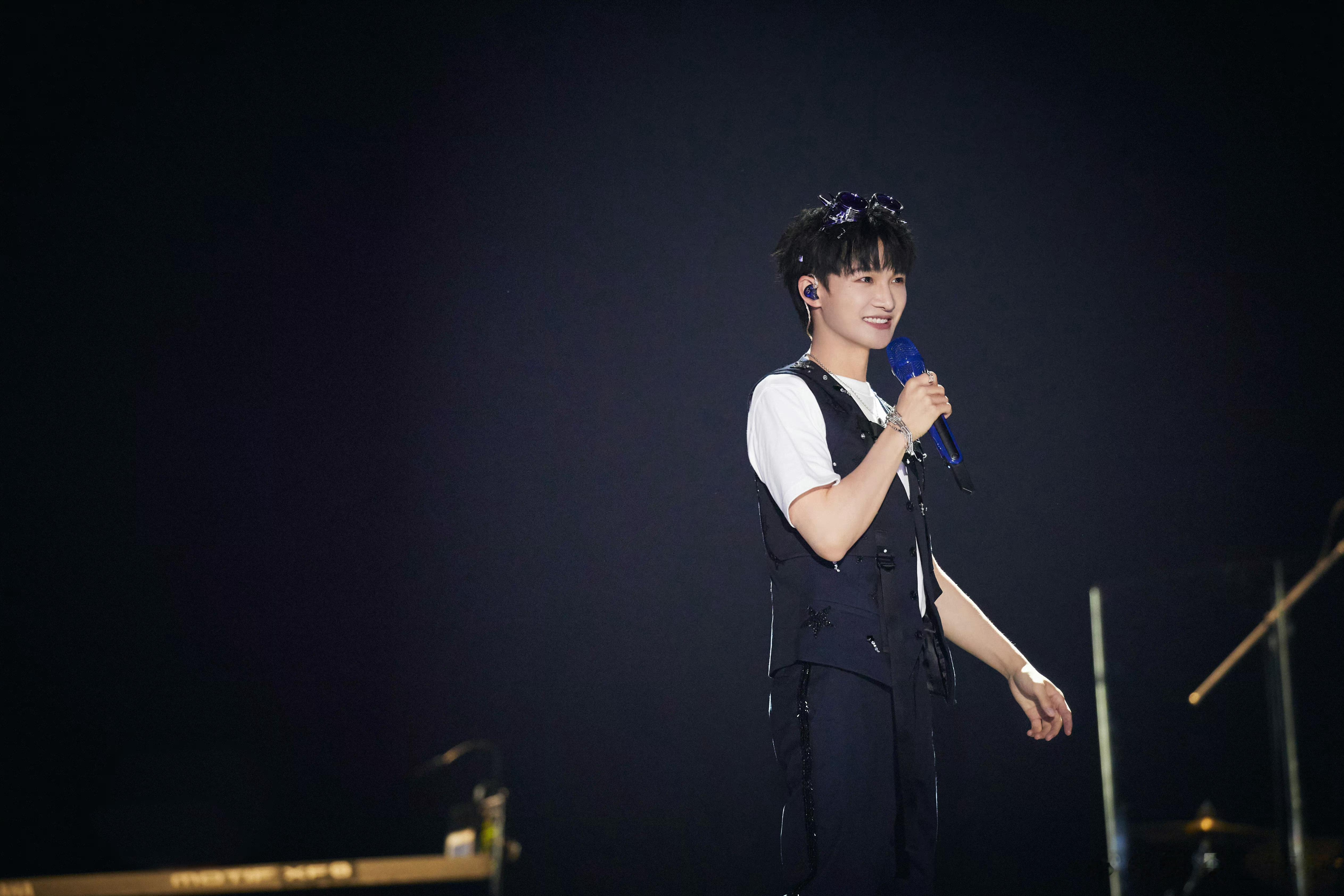 #周深[超话]#[音乐] #周深奔跑吧# [2023.07.22]💫 《奔跑吧