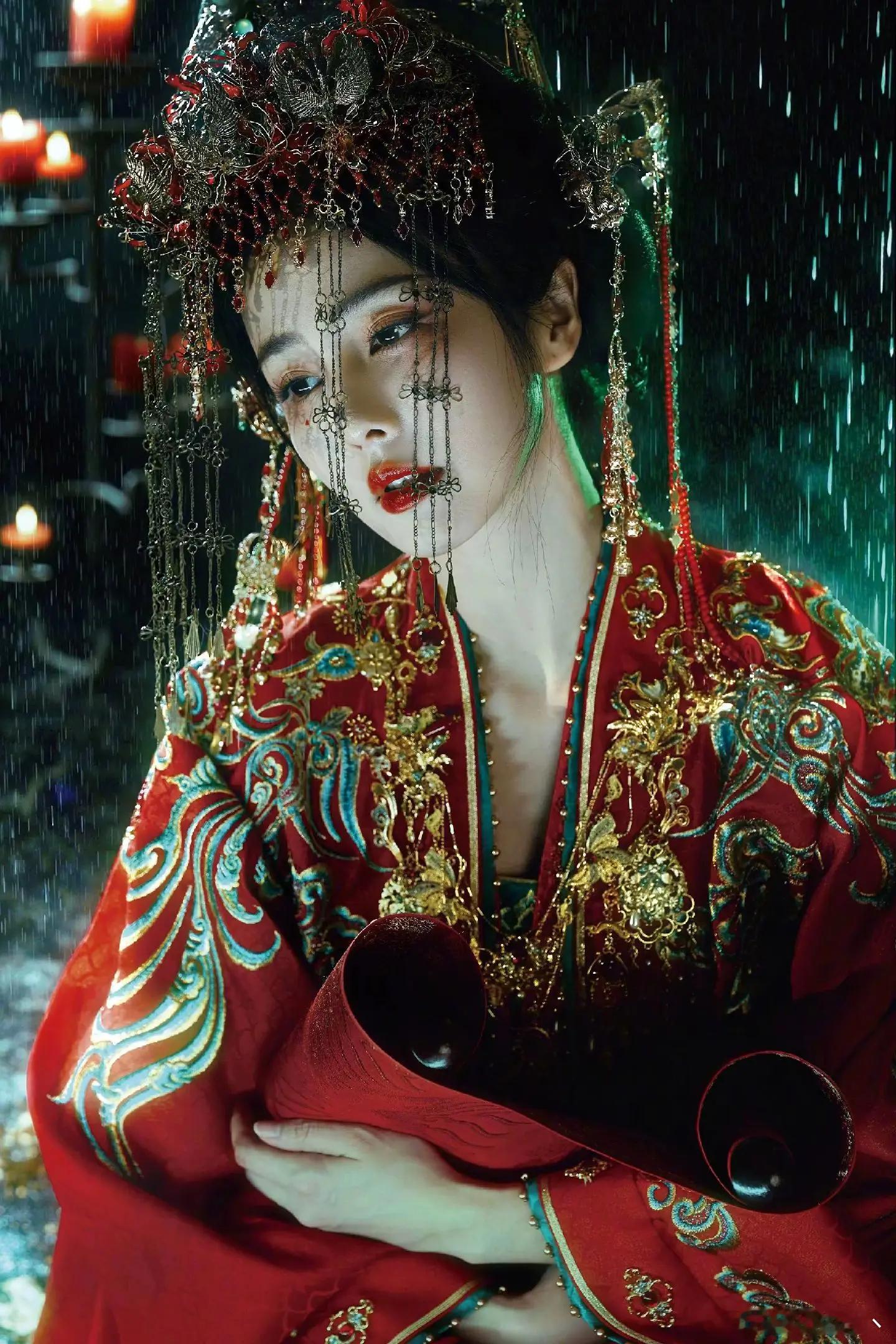 红妆 血路 中式恐怖 阴湿女鬼 这艘船你不登也得登🩸  李佩仪搜 真的好美啊，