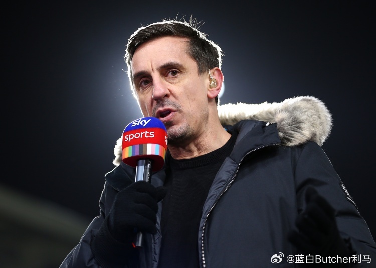 加里·内维尔：维拉无法赢得英超冠军，阿森纳和曼城将争夺冠军在本轮英超联赛，维拉主