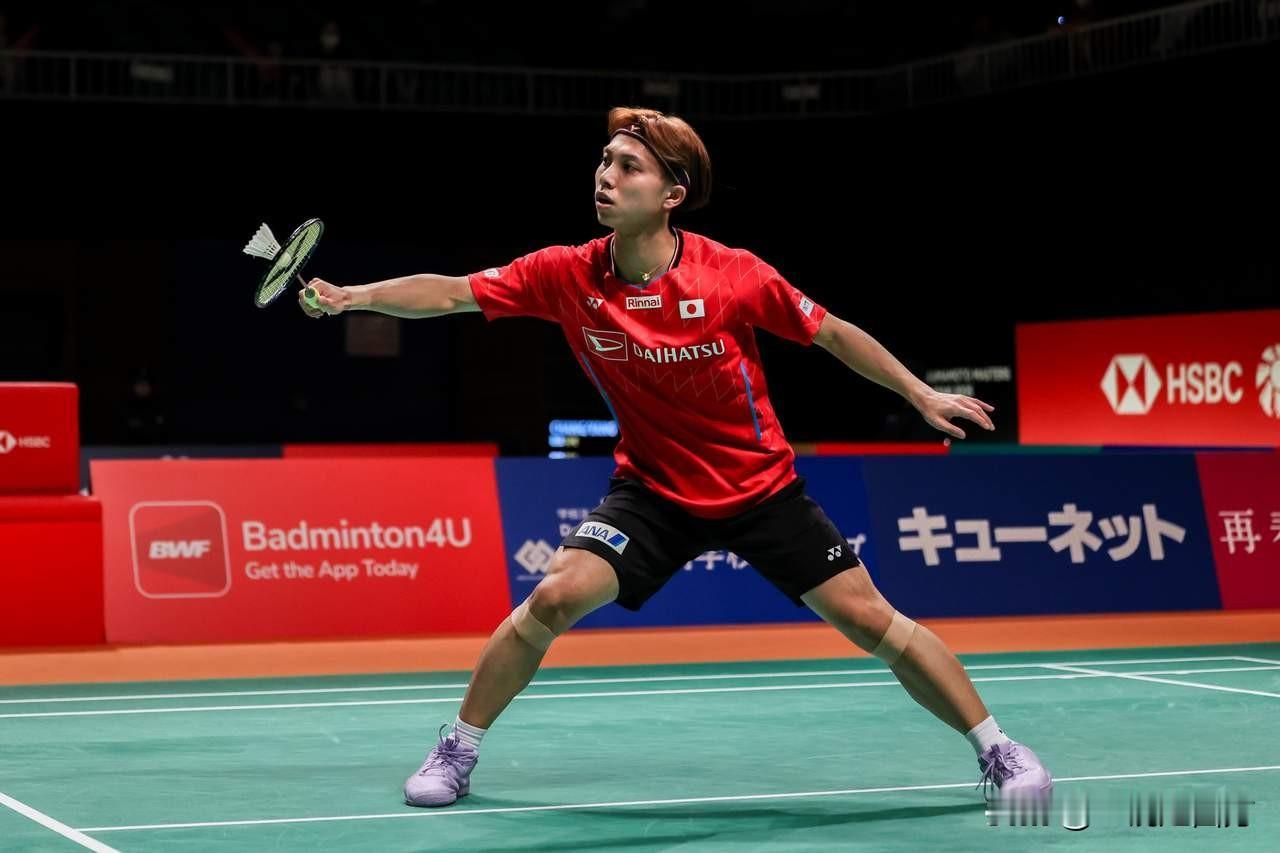 日本羽毛球大师赛继续进行，中国球员因参加全运会集体缺席，男单1/8决赛，印度名将