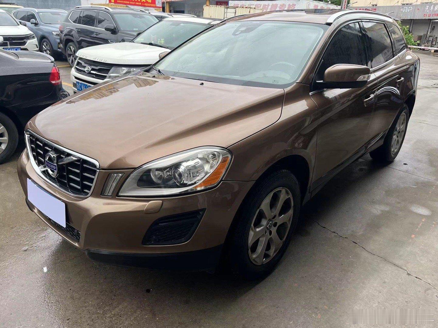 2012年12月沃尔沃XC60.真实公里7万、手续齐全、价格3.9万 ​​​