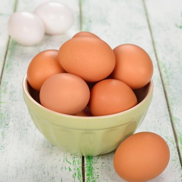 只有记者冒着风险卧底，通过录音录像才能曝光食品相关单位的违法行为，这说明了什么问