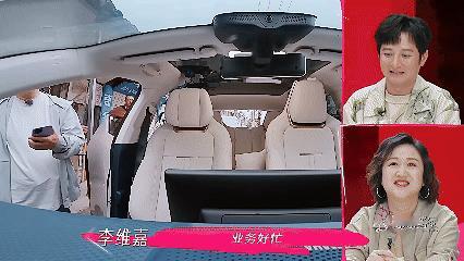 谢娜爸爸老年霸总事业脑这搞事业的模样，比小伙子还让人眼前一亮，帅到心里去了！ ​