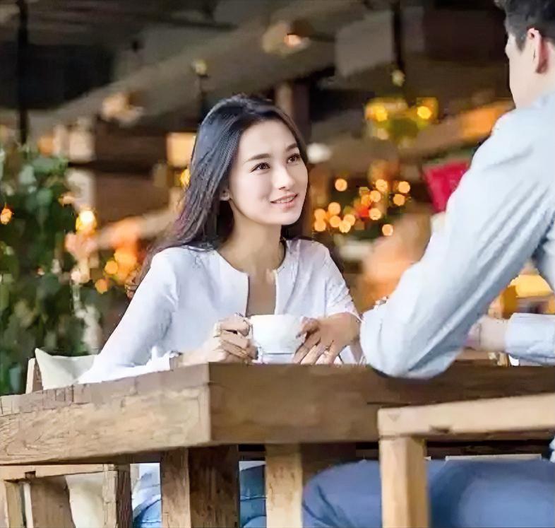 真正强大的女人到底是什么样子？

很多人误以为强大就是万事不求人，硬撑着什么都自