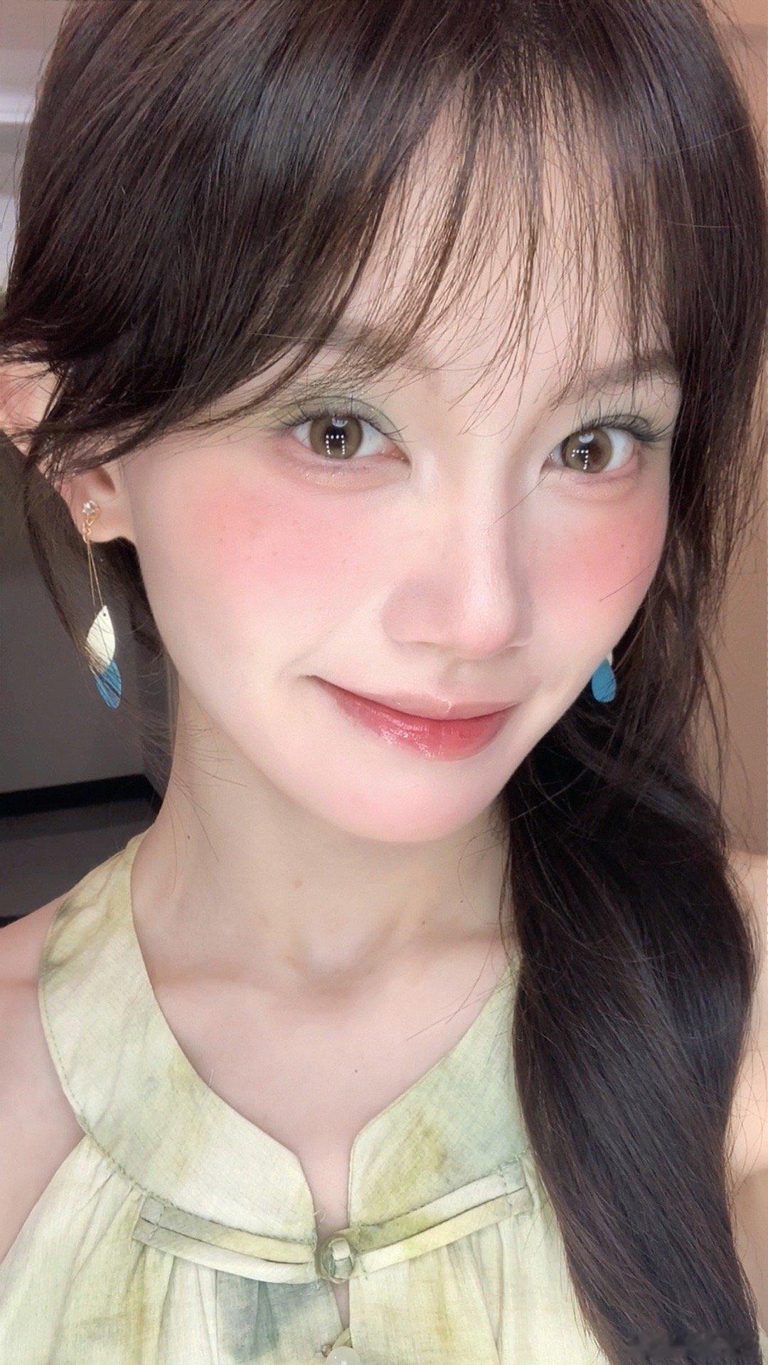 💚绿shǎi儿 ​​​