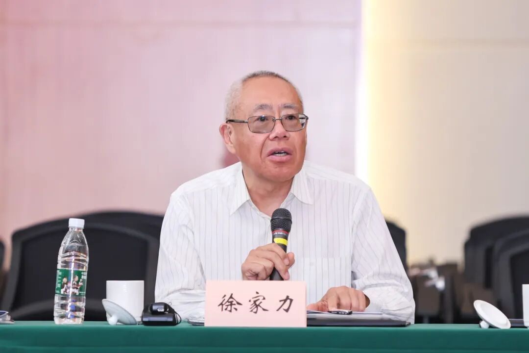 中国足协设立纪律与道德委员会 中国足协官网发布消息，正式设立纪律与道德委员会，行