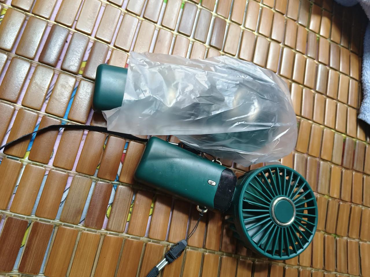 夏天到了，天气太热了，苦了我们这些做饭的，钻到厨房的滋味太难受了，做一顿饭，真的