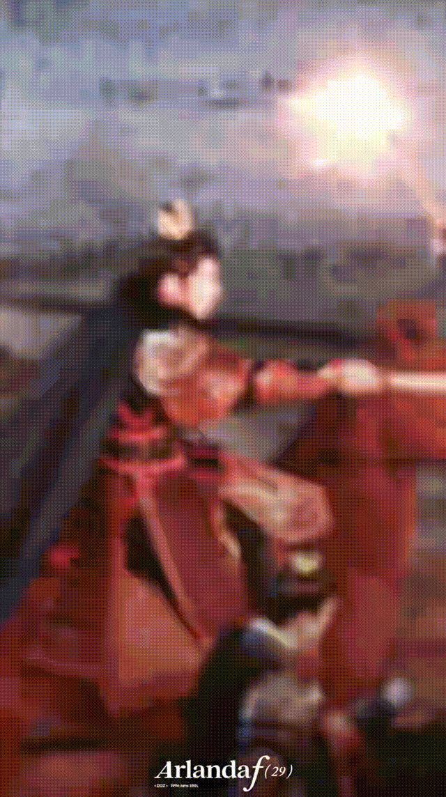 代高政主演嫁金钗 代高政在《嫁金钗》里的表现太圈粉了！黑金国风造型贵气十足，举杯