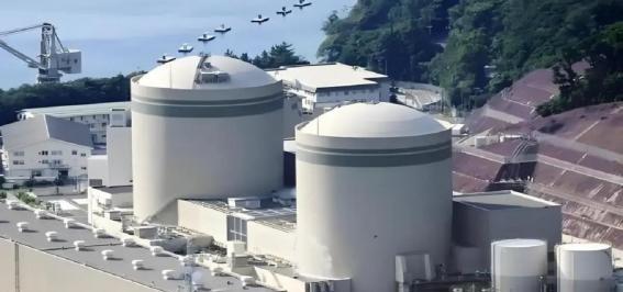 一旦中国使用“核武器”打击日本本土，那么等待中国的，可能是半数幸存日本民众形成的