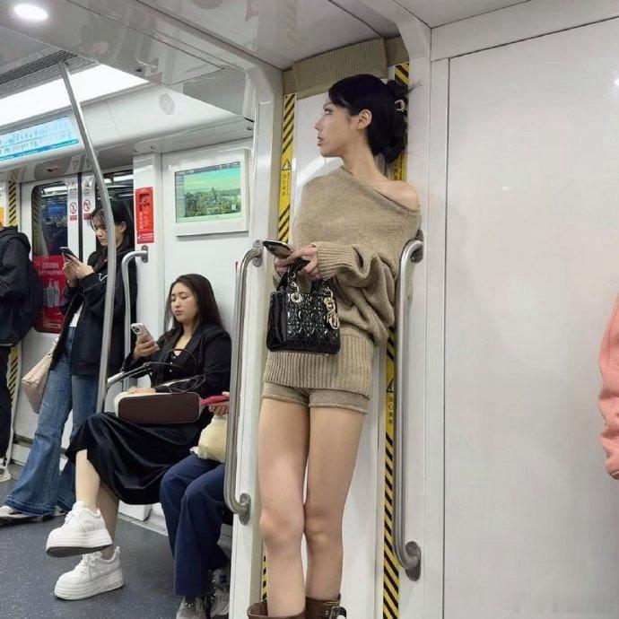 至今为止没有发现，长得高的坏处！ 