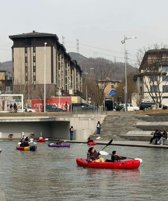 也算是来过了檀谷，已经能想象到3月28日这里108国道下不去的场景。这里和小站公