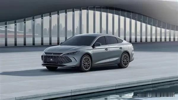 #比亚迪秦L DM-i售9.98万元起# 比亚迪真是太刚了，秦L9.98万起，首