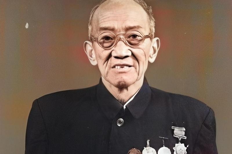 志愿军被俘最高将领吴成德，回国后被开除党籍军籍，生活艰苦。1996年以84岁高龄