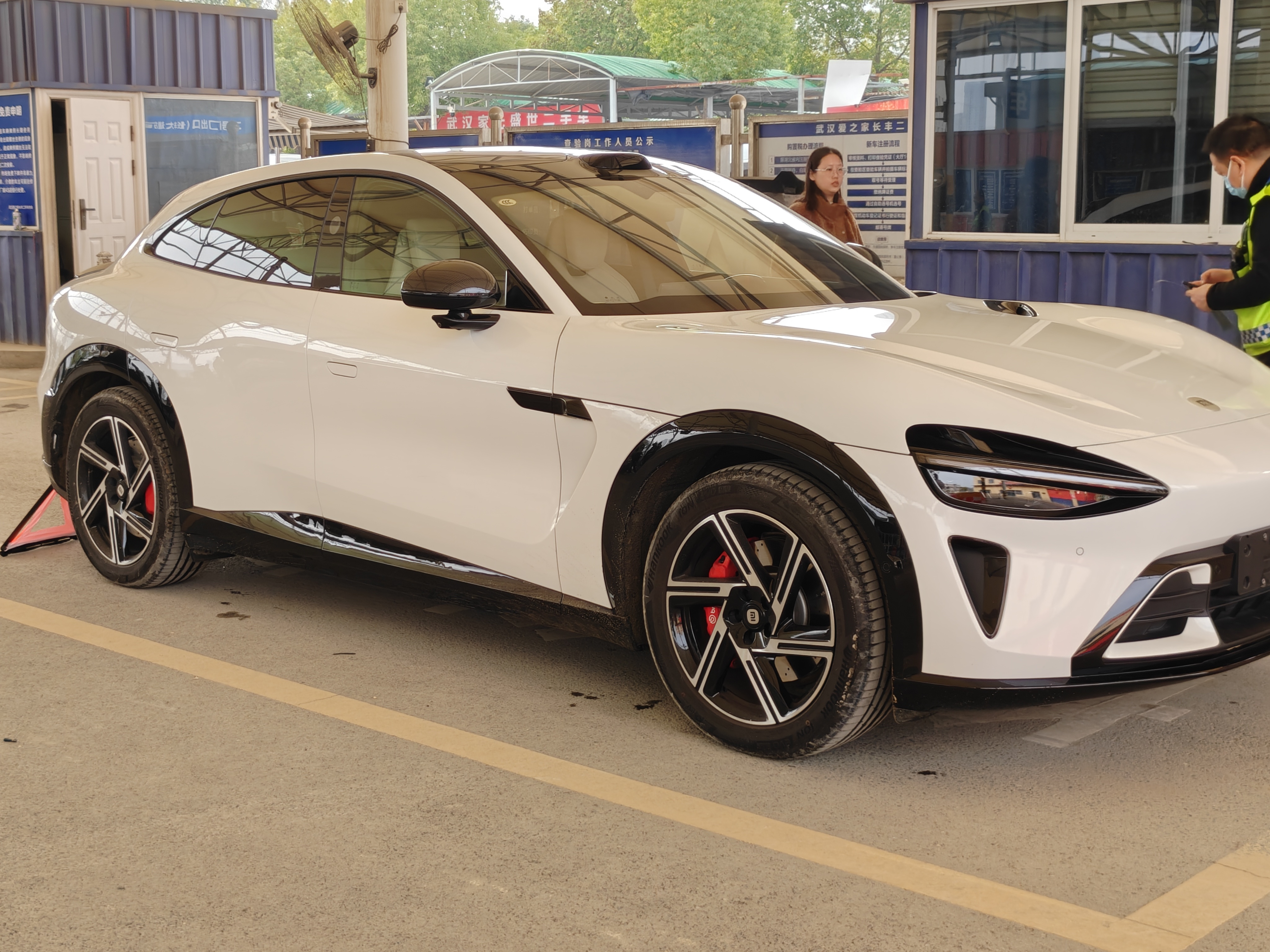 跟YU7说再见了小米YU7