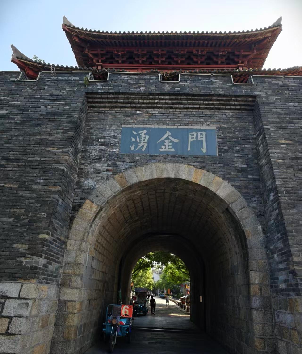 晒图笔记大赛赣州涌金门是江南宋城赣州的宋代五大城门之一，它始建于东晋永和五年（公