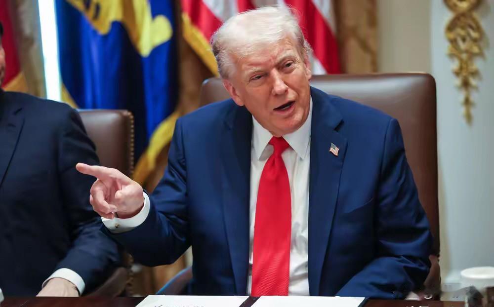 特朗普推迟访华，反复横跳暴露美国信誉破产真相

特朗普突然官宣，要把原定3月底的