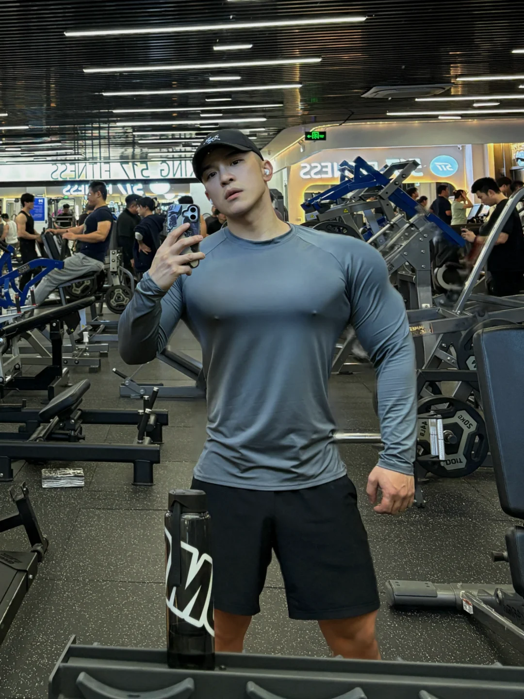 男人就选胸大的