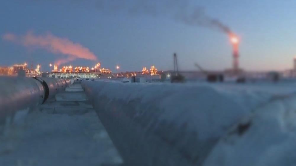 21世纪经济报道：世界各地政府正试图出台措施缓解油价飞涨对普通民众生活造成的冲击