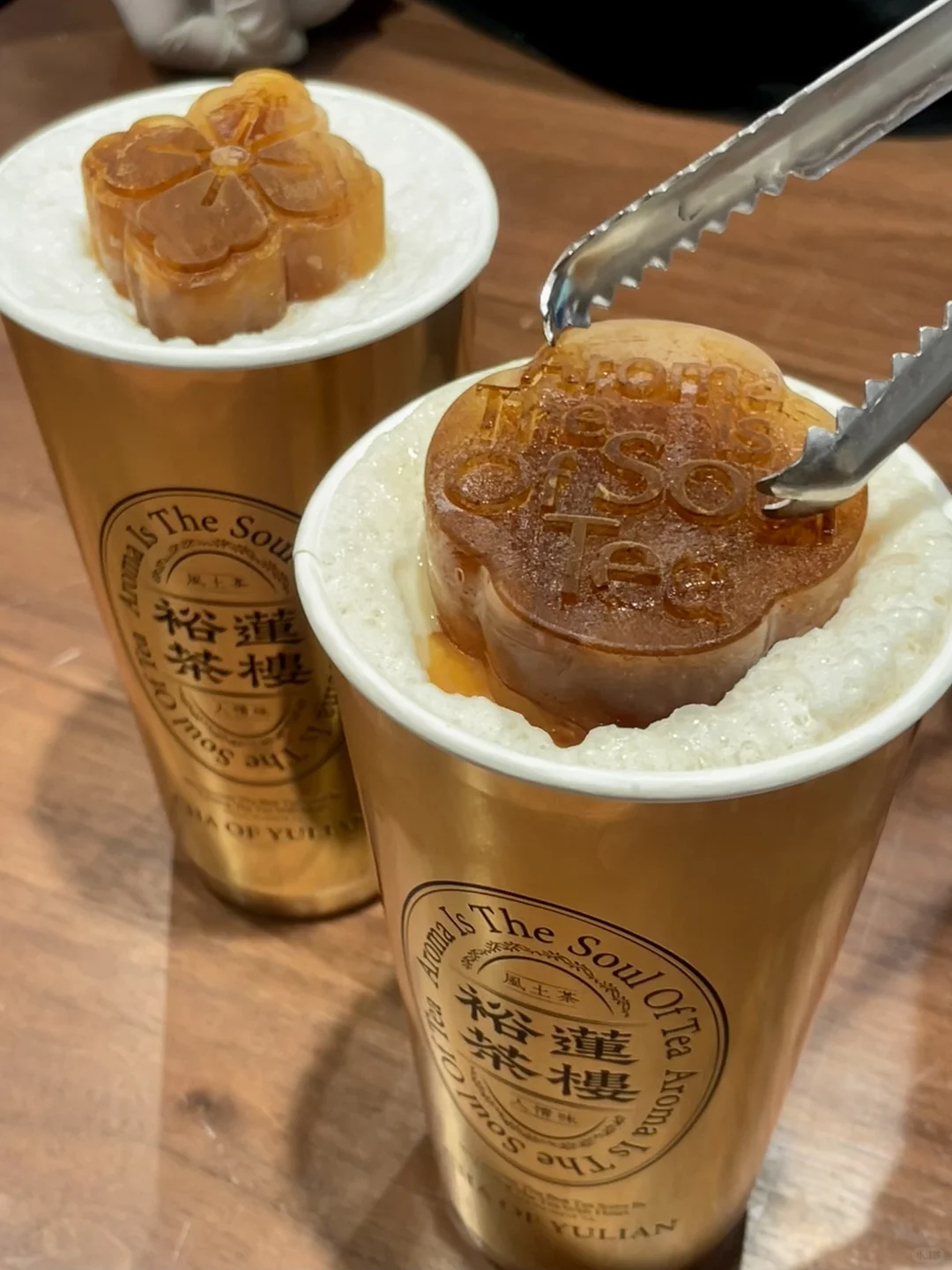 Wocal ！！！都被裕莲这个小茶砖整心动了！