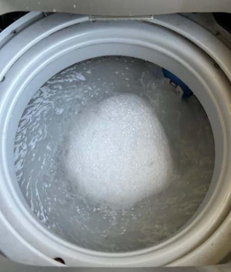 洗衣机有必要一个月洗一次吗 日常随手清洁（每次用完都能做，防脏打底）密封圈：洗完