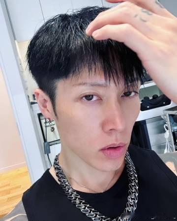 #雅好帅# 真的超喜欢他的舞台能力[哇] ​​​