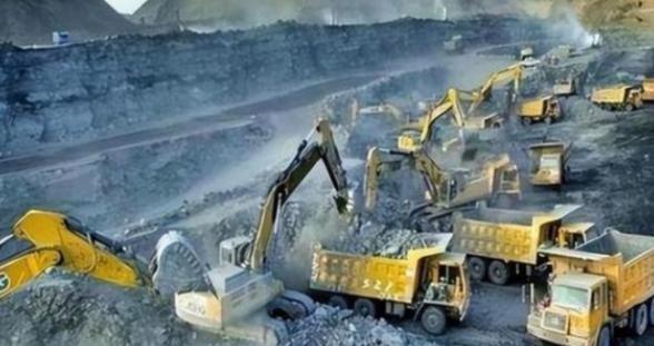 美国说急需稀土，蒙古二话不说立马挖了十万吨，可这边刚把稀土准备好，美国那边却突然