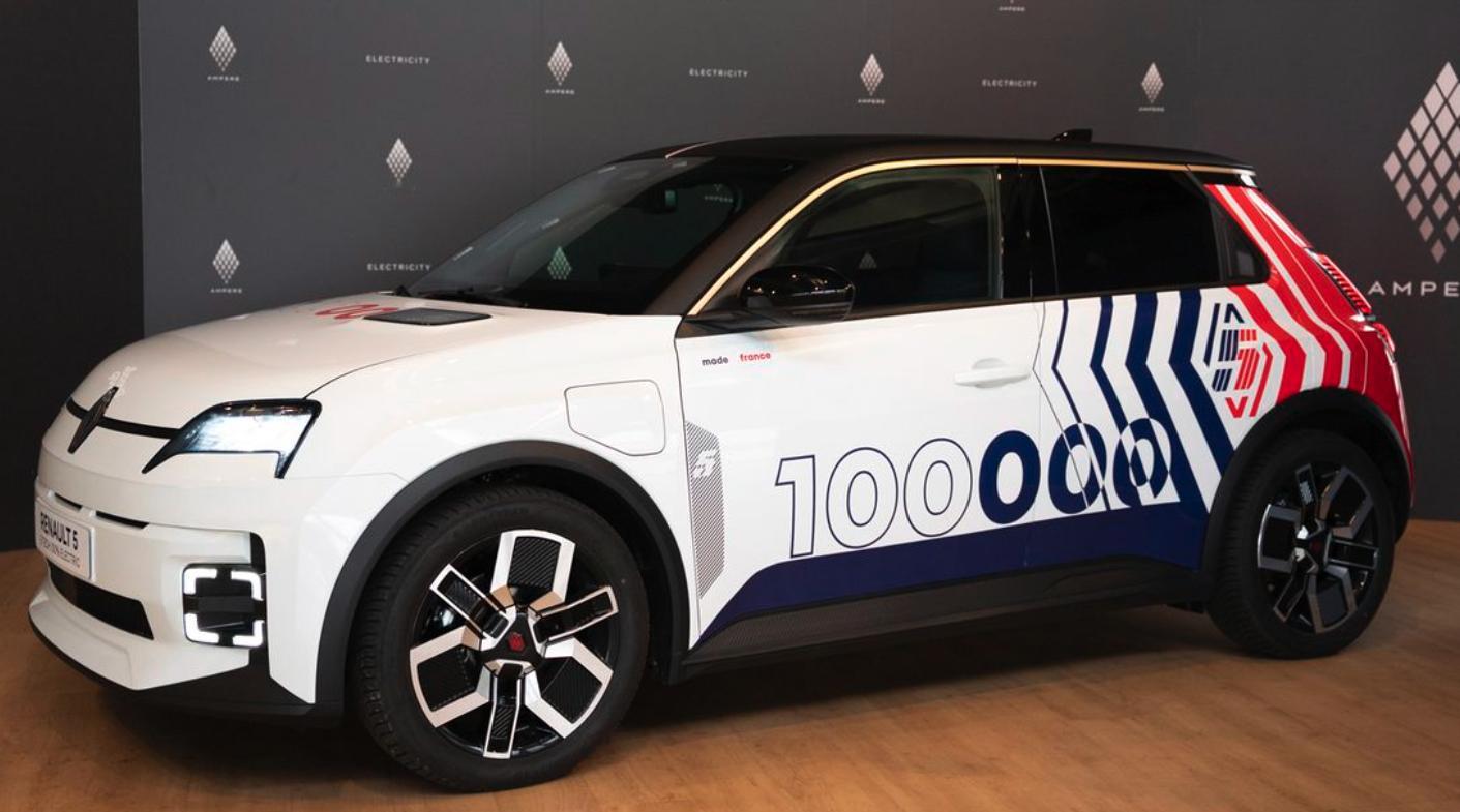 车若初见 电动版雷诺5上市不到18个月，销量10万台，成为欧洲最畅销的电动车。电