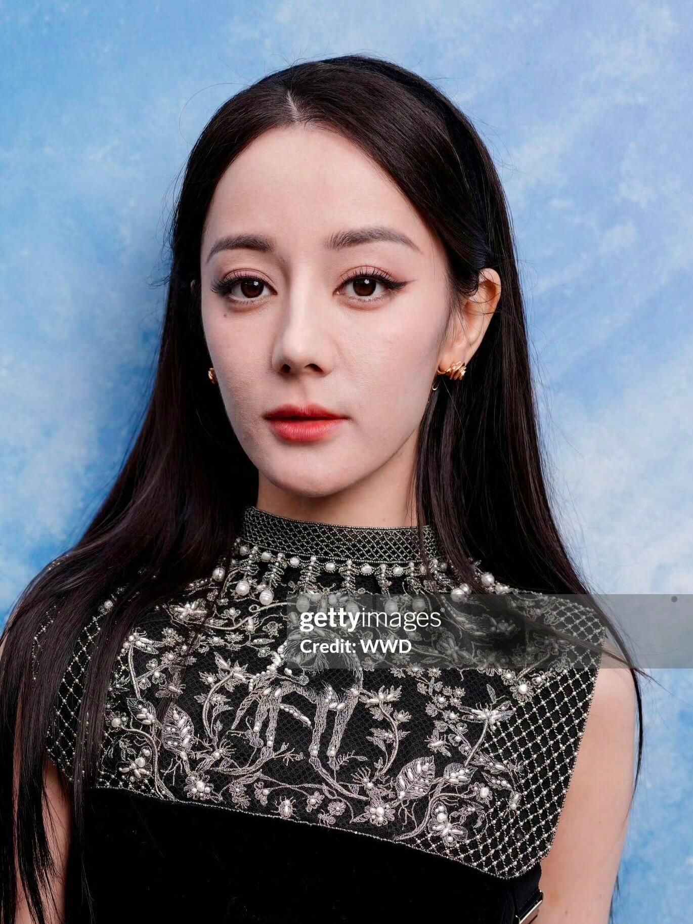 G社怼脸生图好直白！！！完全扛得住G社镜头！！！就爱看这种真实生图对比 邓为的脸