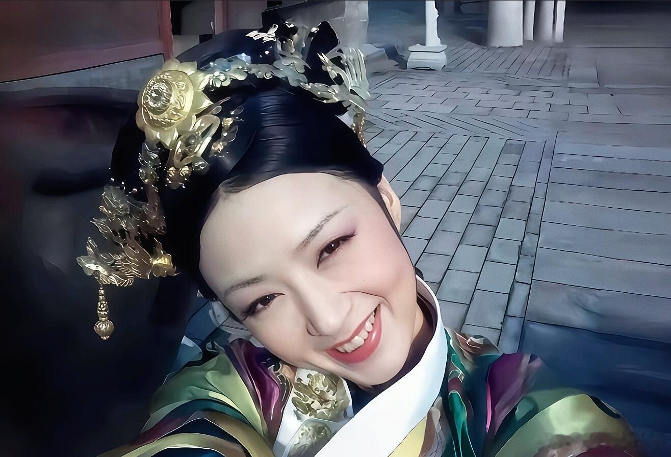华妃一个月吃了60斤鸡蛋500条鱼咱就是说华妃这都是过的什么好日子，甄嬛传可真的