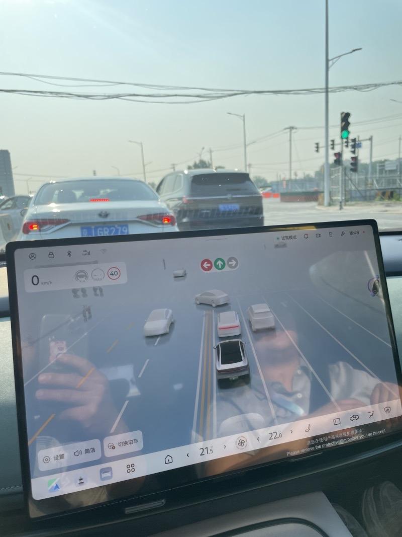 日产N7 2025款625km 625 Max

裸车价：15.60万

短评整