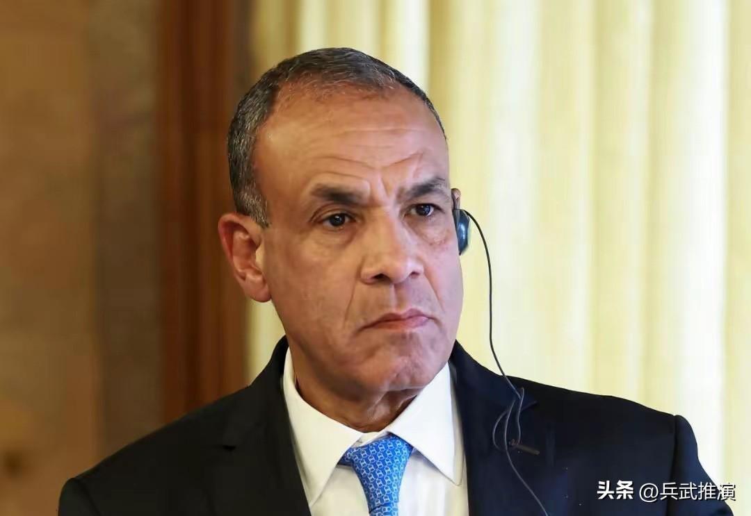 不等了，埃及主动找中国谈

埃及主动联系我们，这事看着真提气。
3月25日，埃及