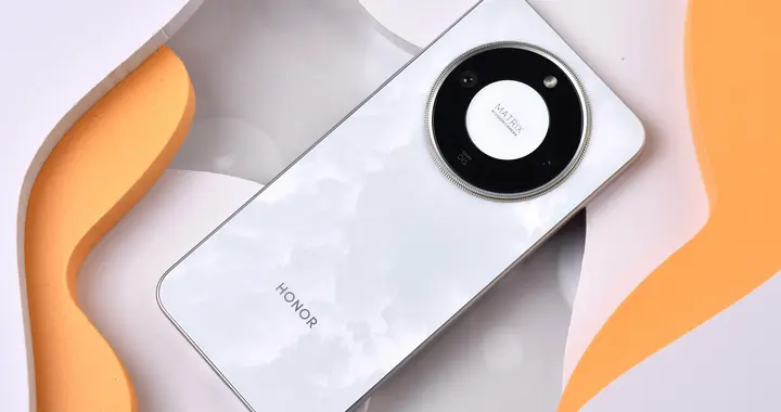 8300毫安时超级大电池到底有多耐用？荣耀X70续航体验实测