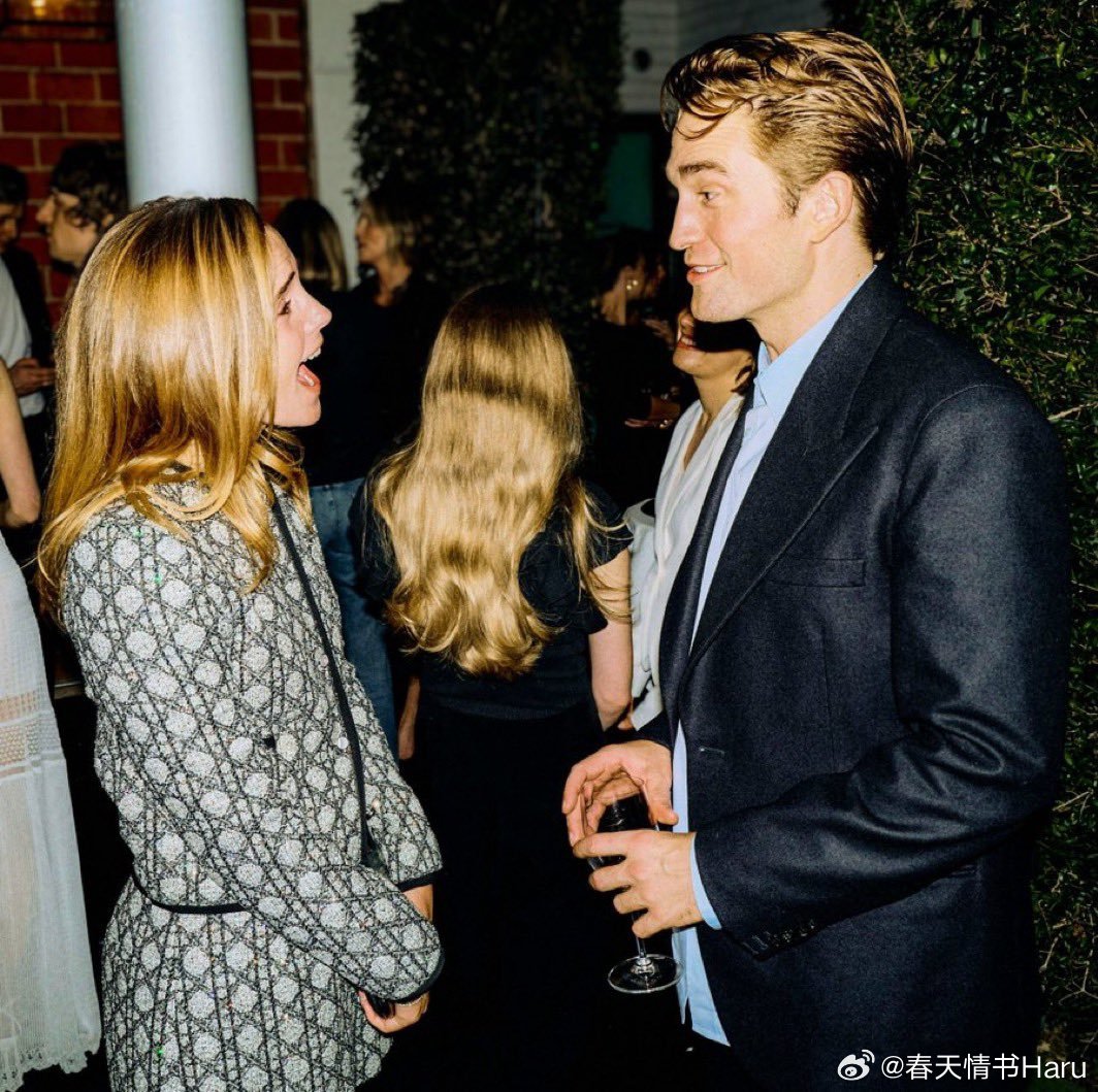 罗伯特·帕丁森和艾玛·沃森近期在洛杉矶的一次重聚 