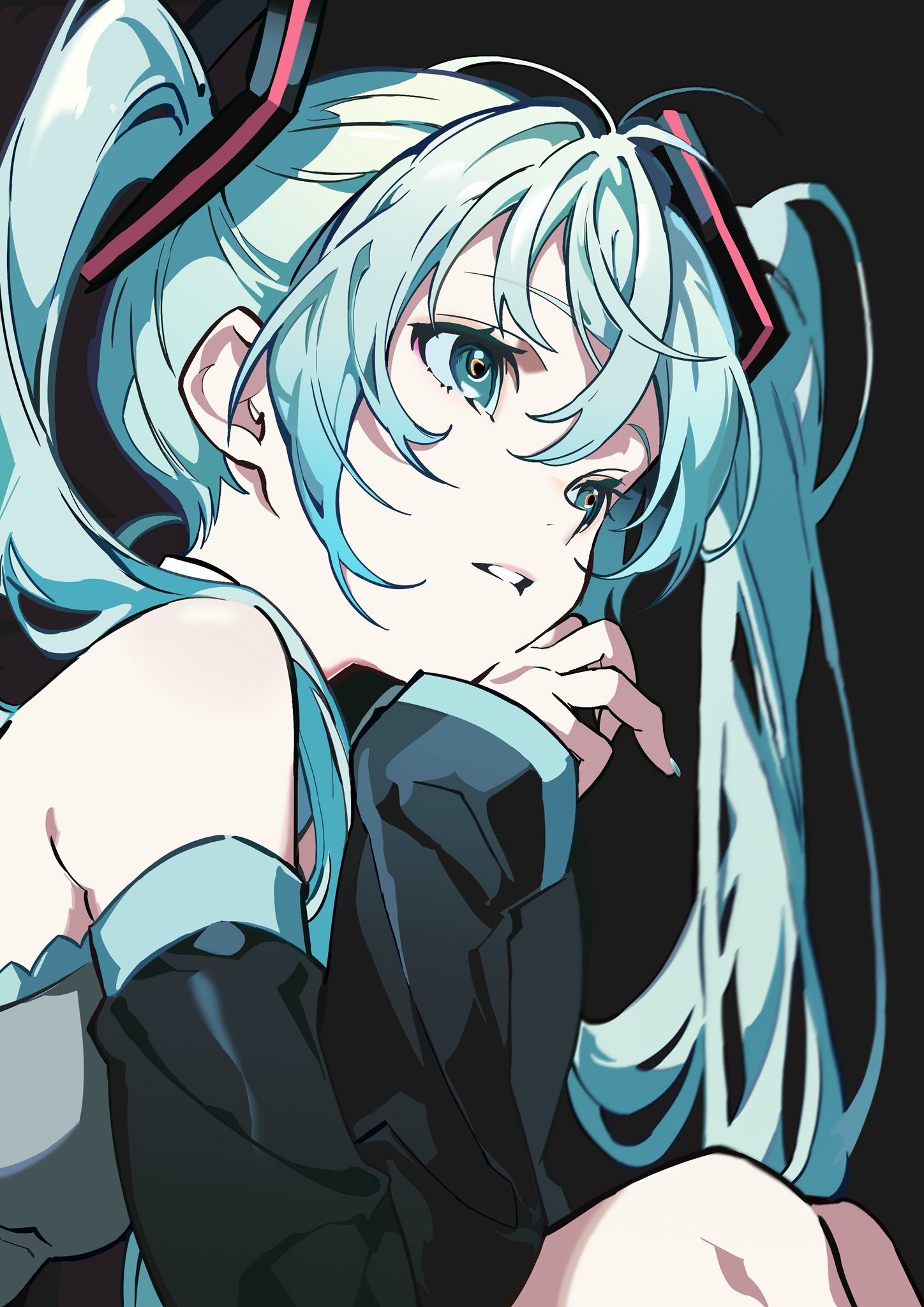 初音未来动漫仲夏狂欢季 miku酱的独属时光好喜欢这份明媚的夏意.绘：hatsu