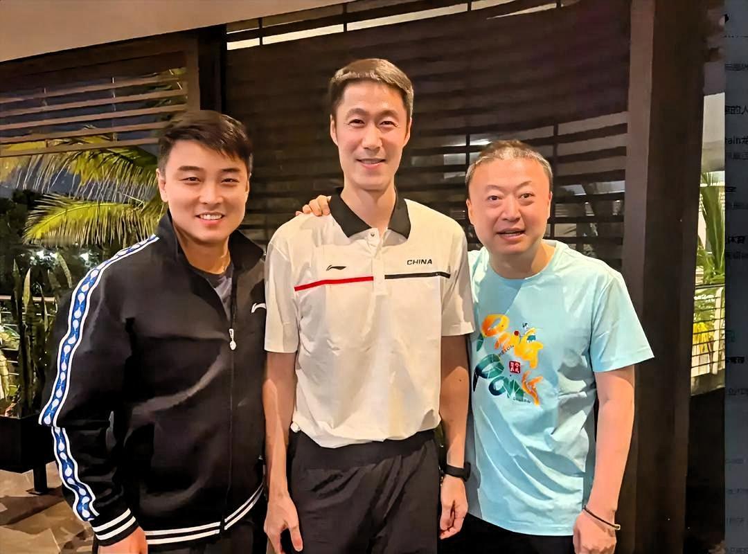 国乒鼎盛时期的“二王一马”三个人当中，究竟谁更帅呢？

马琳，人称“小马哥”，身