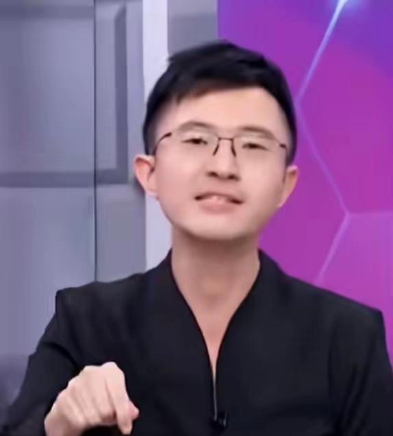 新党籍台北市议员侯汉廷：大陆海警船到台湾省东部经济海域巡逻名正言顺，如果接下来大