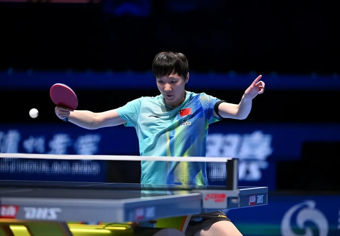 4 月 2 日，2026 澳门乒乓球世界杯女单 1/8 决赛，国乒主力王曼昱以4