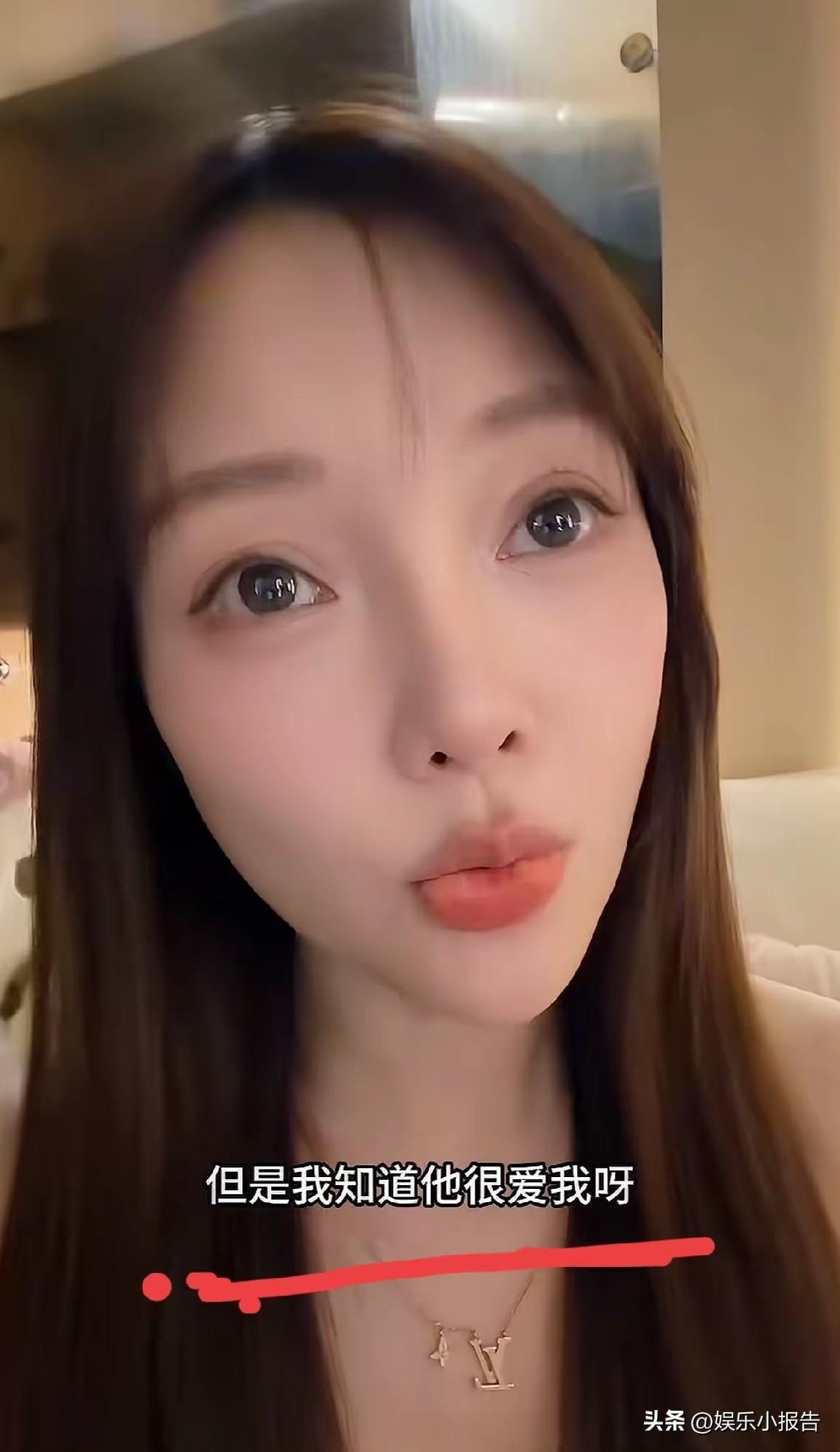 贾乃亮，大快人心。
不是他的直播火了，
而是大家终于知道他这么多年的委屈了。甜馨