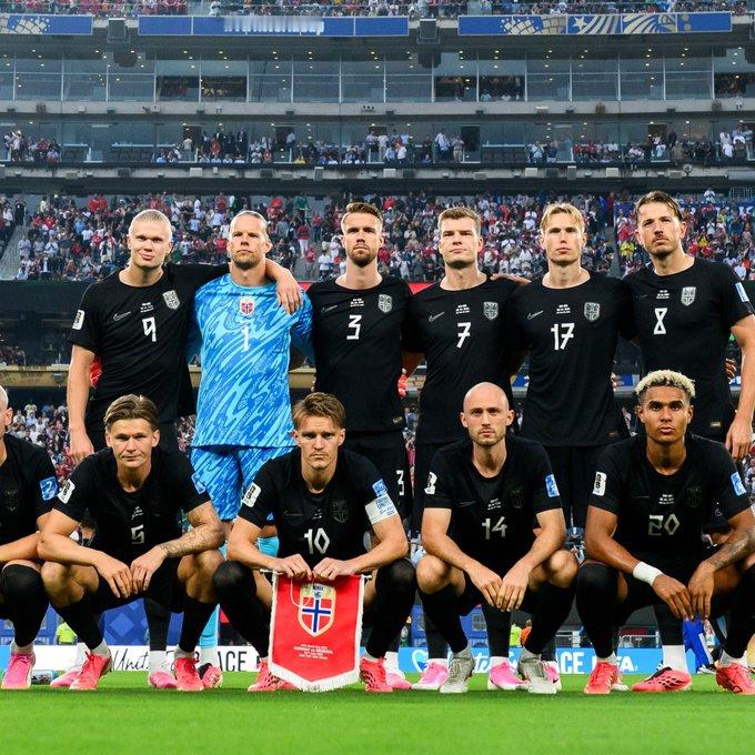 🌏世界杯战报🇳🇴挪威小组赛3-2击败塞内加尔，成功晋级32强，尼兰德首发踢
