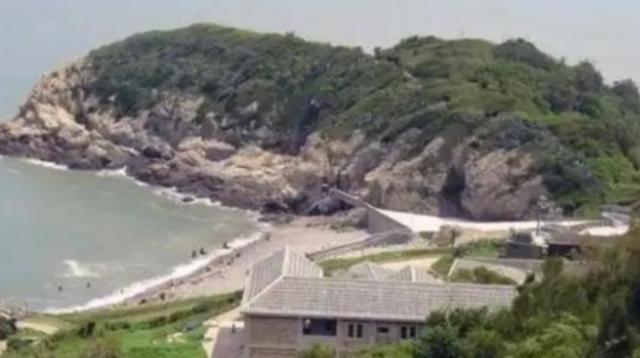 一旦台海爆发冲突，最难啃的骨头不是台湾本岛，而是距大陆仅50公里的东引岛！很多人