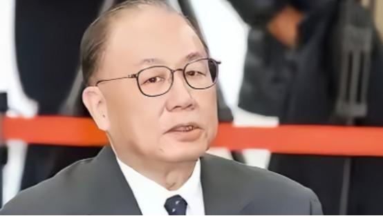 台军前司令员陈永康：“大陆想靠武力统一台湾，非常困难！” 
 
 
麻烦各位读者