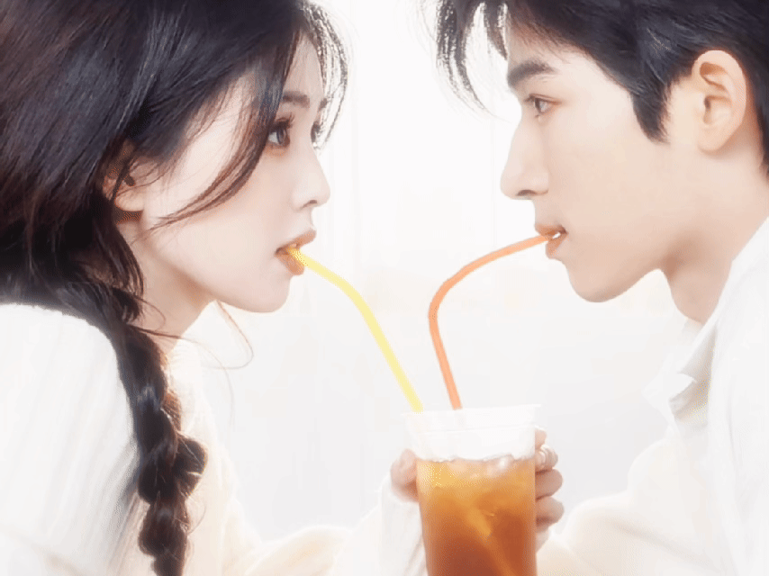 唐宫奇案之青雾风鸣 我的评分：白鹿王星越喝同一杯饮料唐宫奇案  阳光、同杯、深情