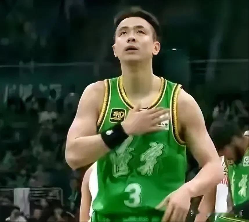 赵继伟究竟是不是引起交易地震的某北方球队国手级后卫。
地震级的交易，山西队，北控