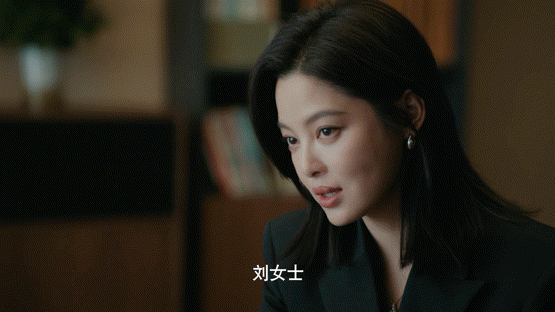 恋爱脑像线面一样繁殖了 那些恋爱脑的角色，在爱情里迷失了自己，做出各种荒唐事，真