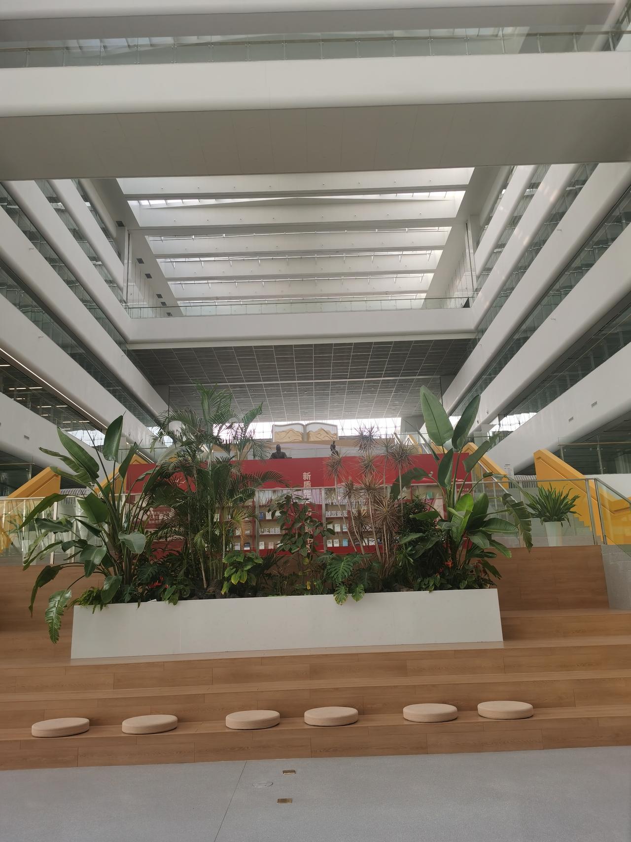 今年冬天的不同北方虽然冷，但是室内温度高啊，舒服！